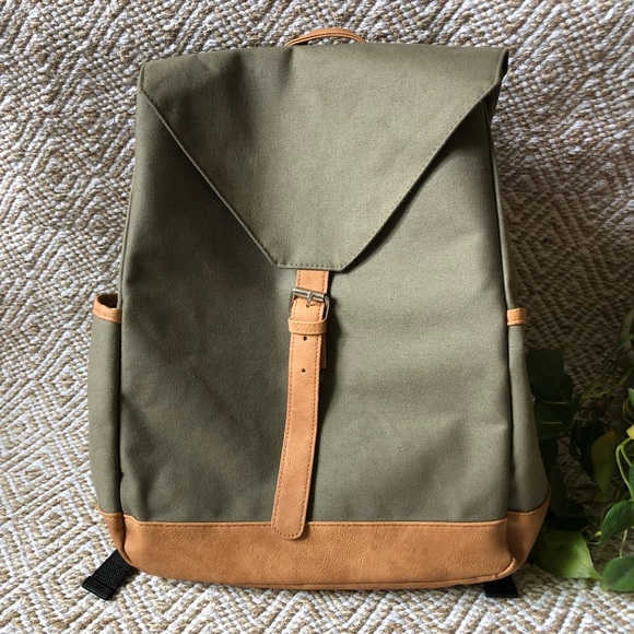 dsw backpack free 2019